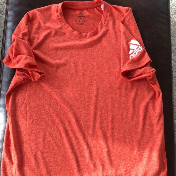 Adidas free lift medium orange t-shirt - Picture 1 of 2